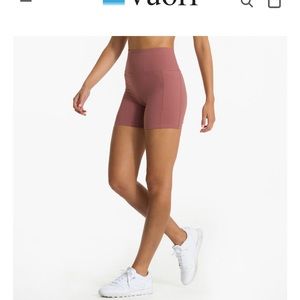 Vuori Studio Pocket shorts